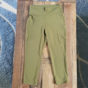 Pop Fit Olive Green Capri Active Leggings, Women's Medium